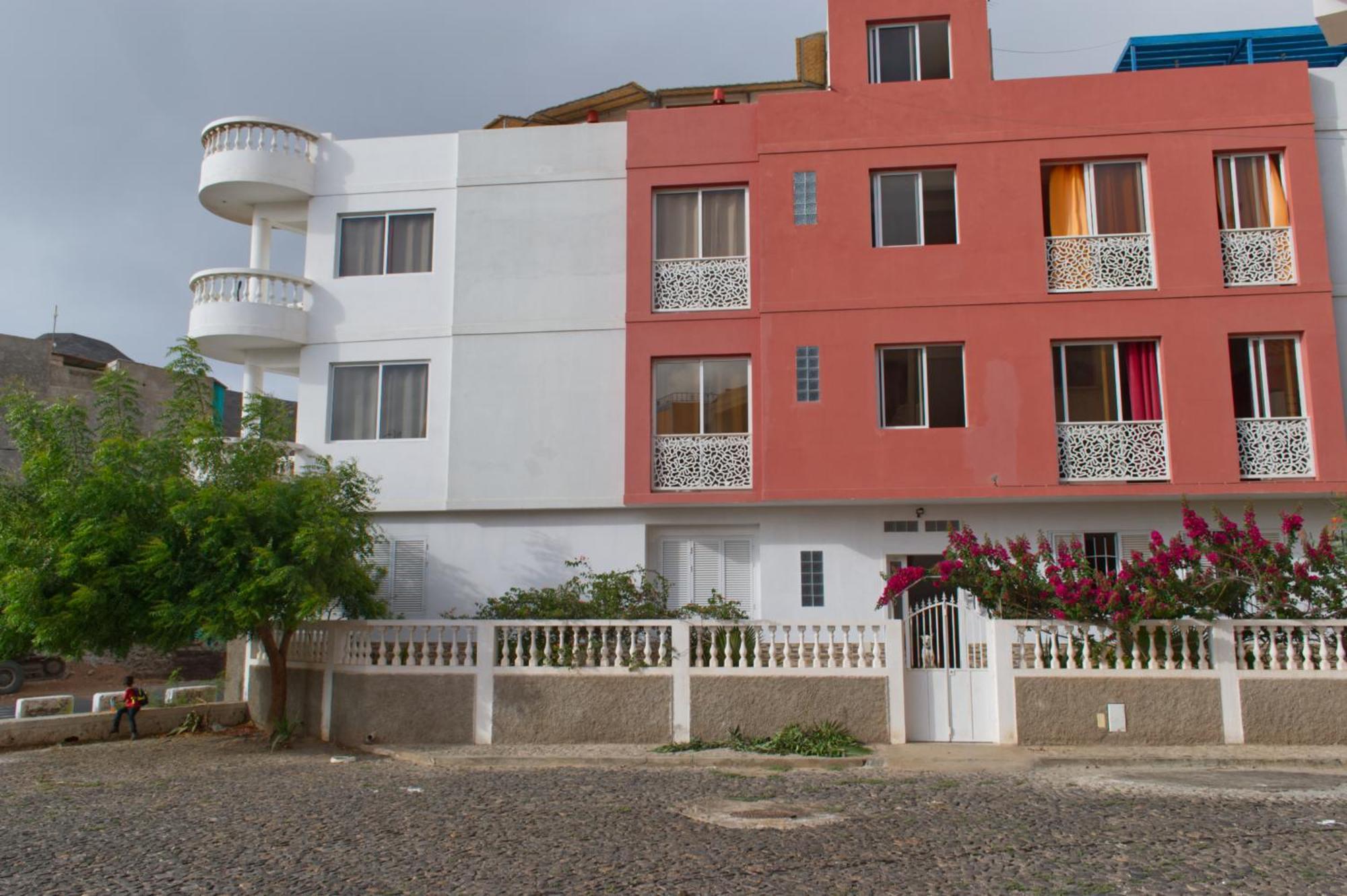 Apart Laginha Tess & To Mindelo Exterior photo